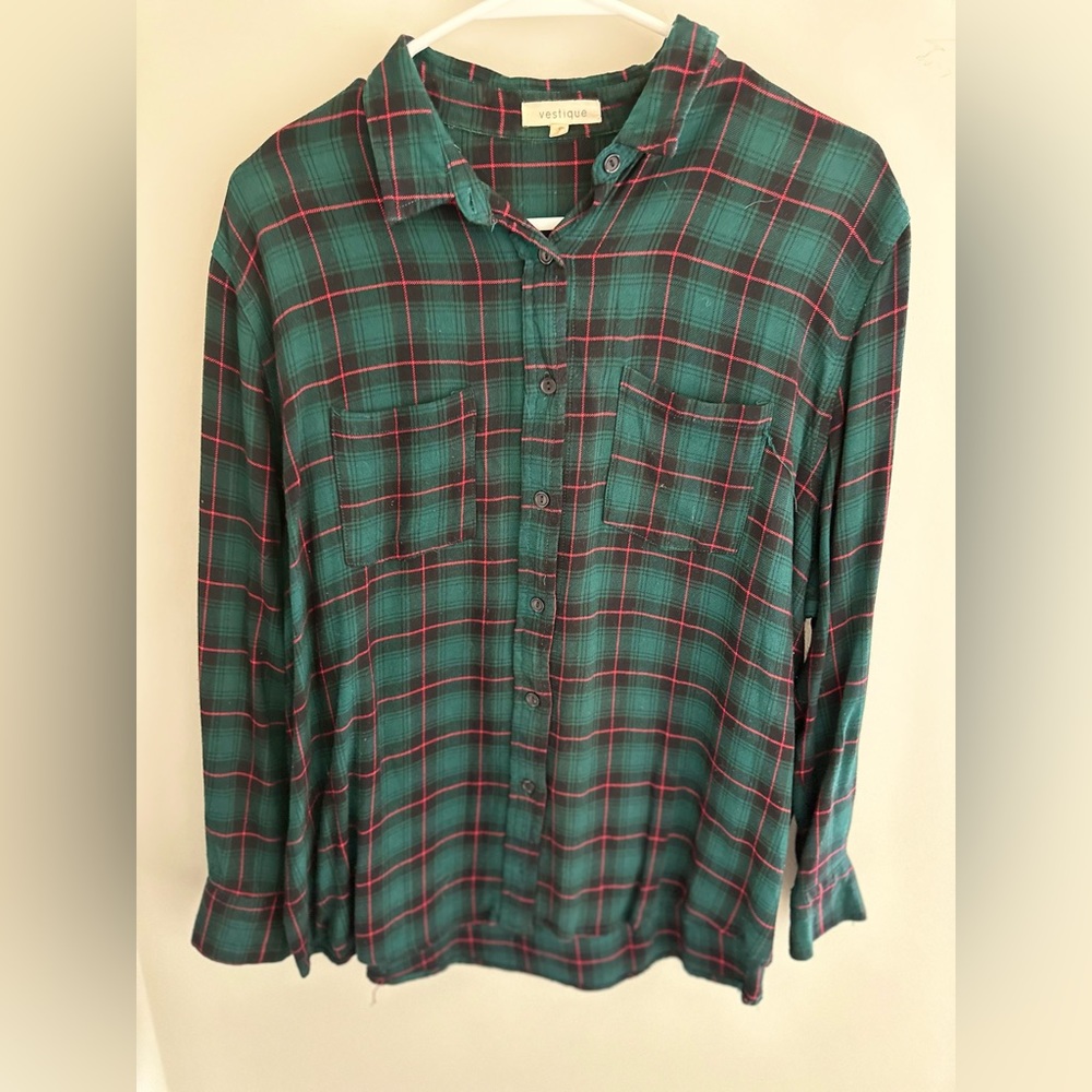 Boutique brand flannel top